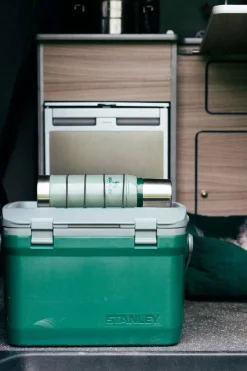 Classic Legendary Vacuum Flask - 750ml