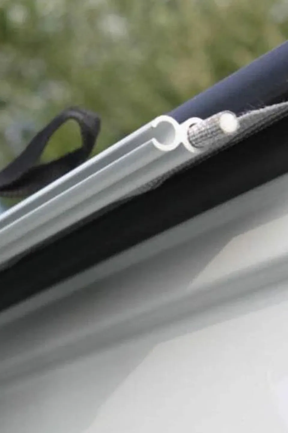 Drive Away Kit for 4mm & 6mm Rails (3m Set)