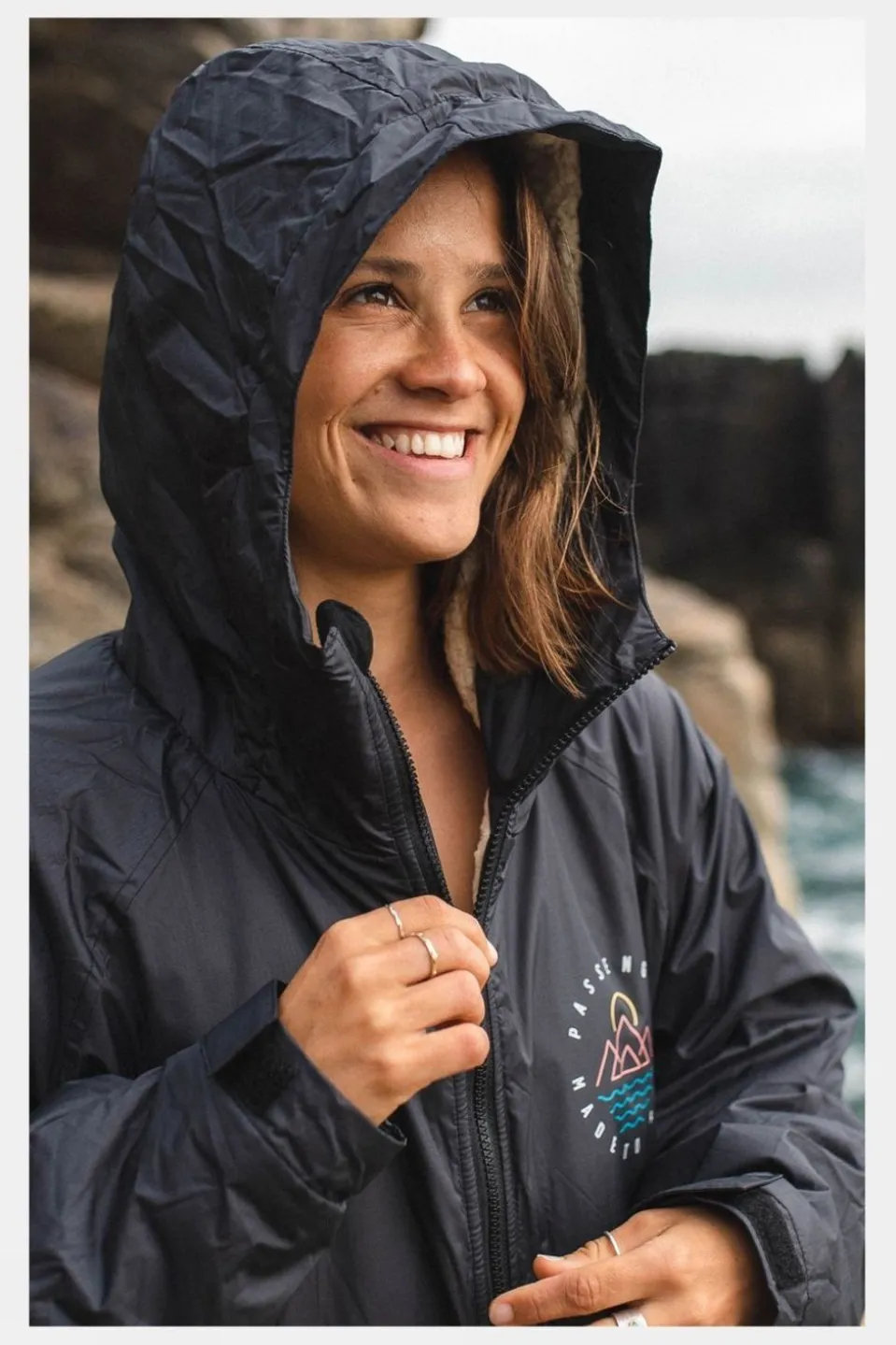 Escapism Sherpa Lined Changing Robe