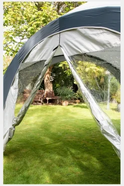 Fastpitch Shelter Pro M Sunwall and Door