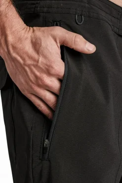 Mens Layover Trail 3.0 18'' Shorts