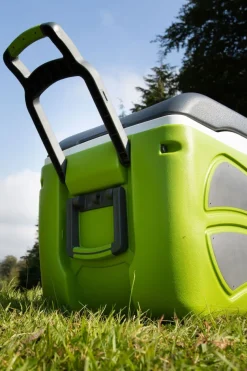 Pinnacle Wheelie Cool Box 45L