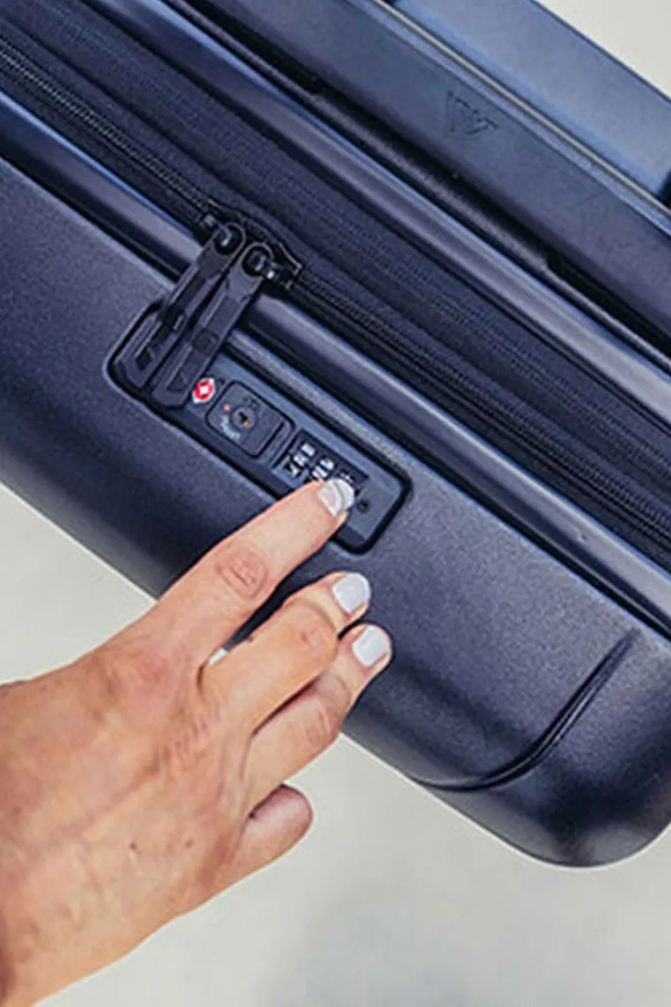 Quadro Pro Carry On Suitcase