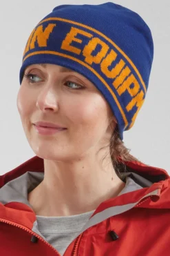 Unisex Italic Beanie