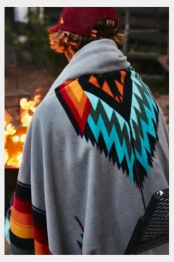 Valen Polar Fleece Blanket