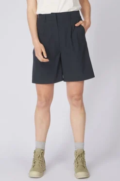 Womens City Travel Shorts