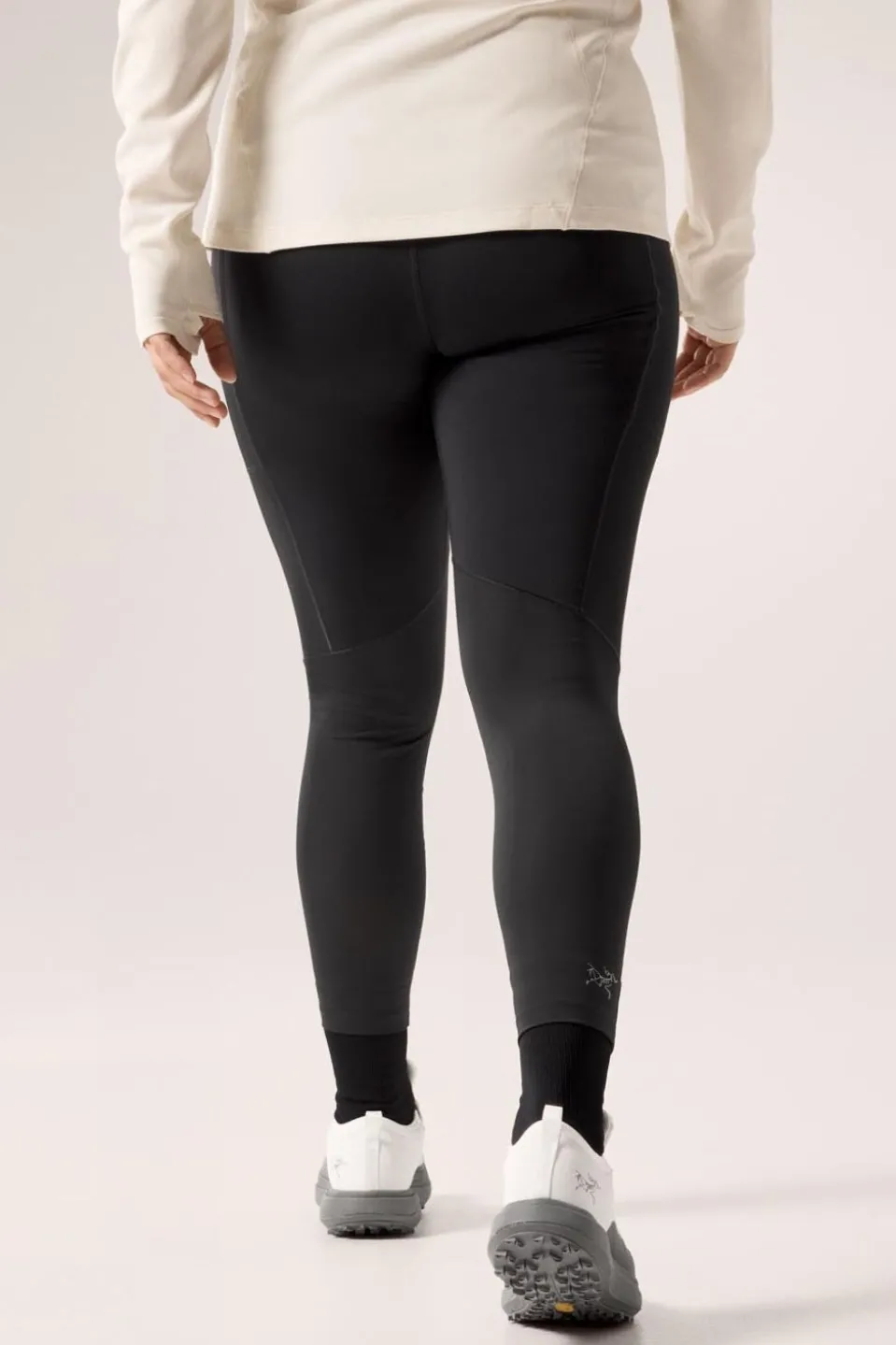 Womens Essent High-Rise 26' Leggings