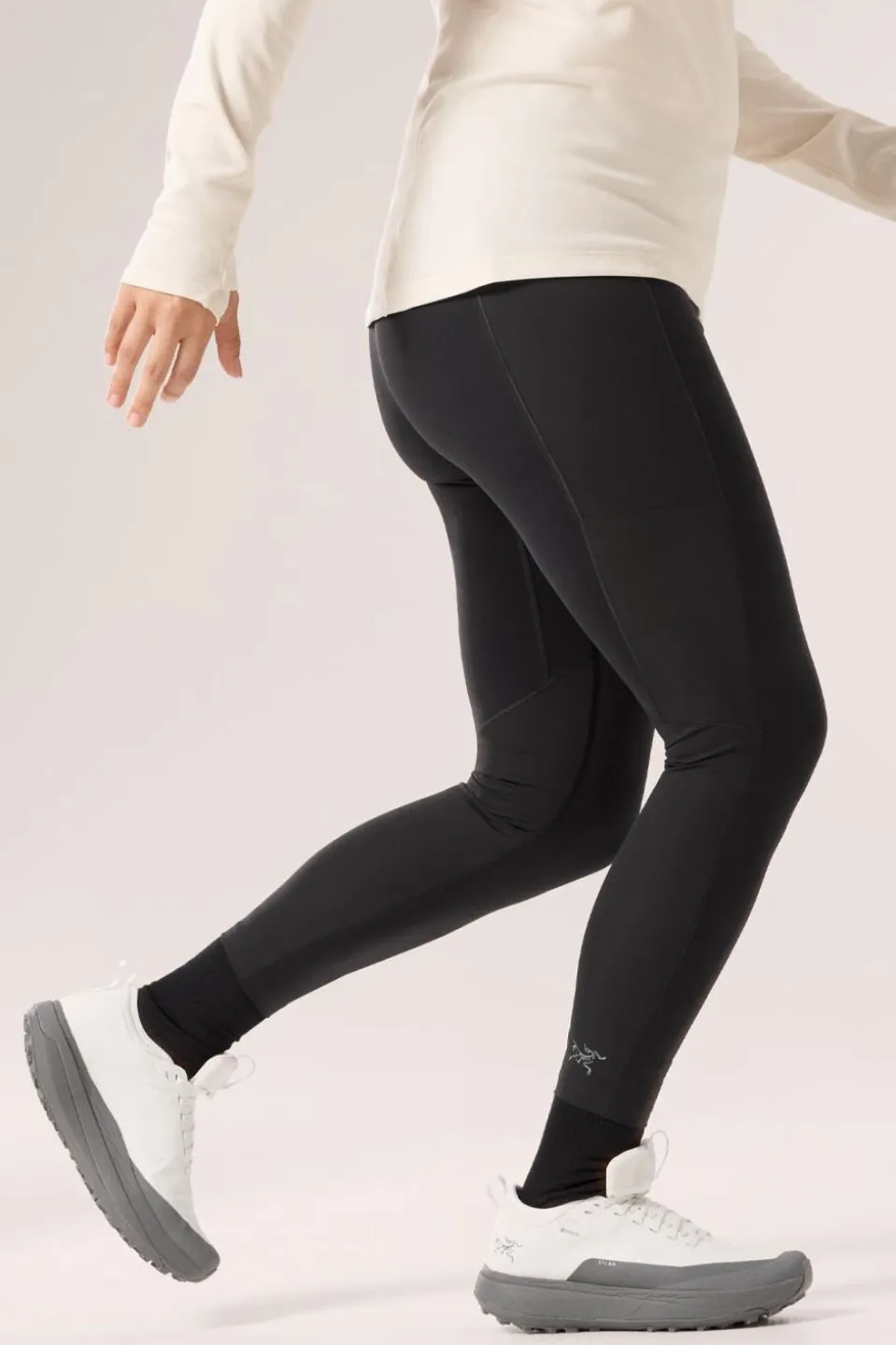 Womens Essent High-Rise 26' Leggings