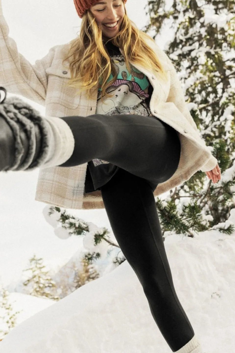 Womens Heart Into It Ankle Leggings