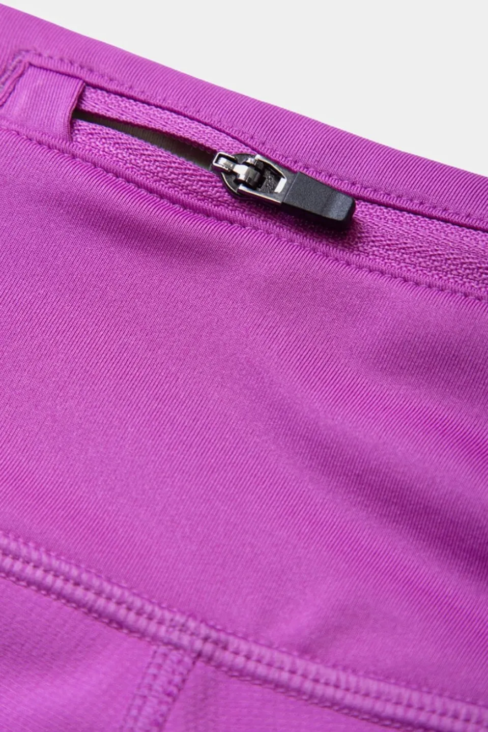 Womens Tech 4.5" Shorts